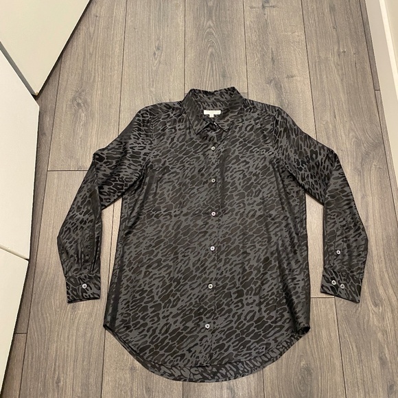 Equipment Essential Black Leopard Print Blouse Size M - Picture 2 of 6